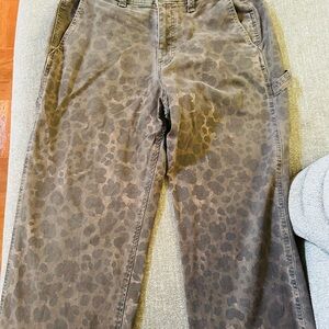 Abercrombie & Fitch Men's brown Patterned Cargo Pants